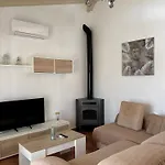 Martina קוניל דה לה פרונטרה